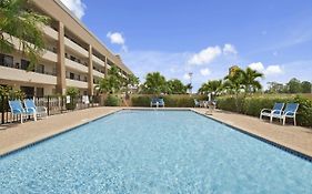 Super 8 By Wyndham Fort Myers